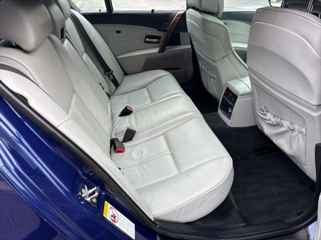 2006 BMW M5 Sedan 4D