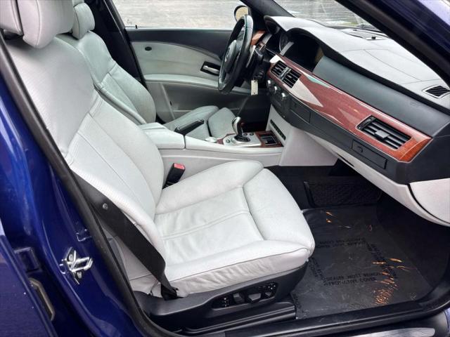 2006 BMW M5 Sedan 4D