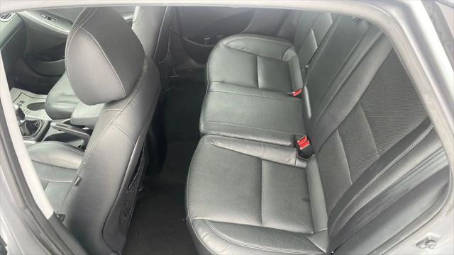 2014 Hyundai Elantra GT GT Hatchback 4D