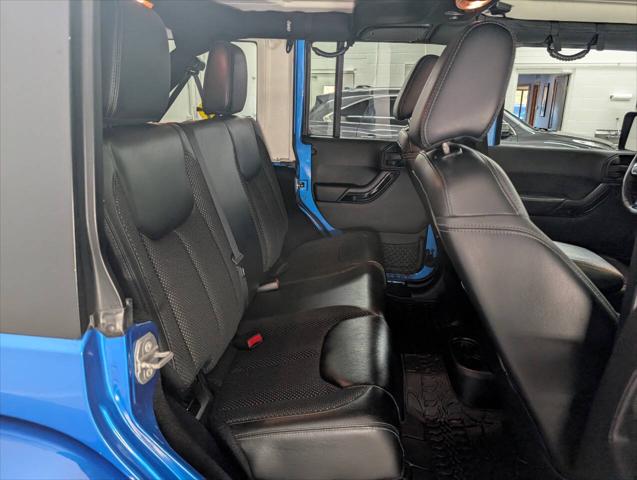 2016 Jeep Wrangler Unlimited Sahara