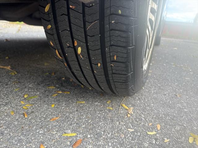 2018 Toyota Sienna XLE 8-Pass 3.5L 4dr