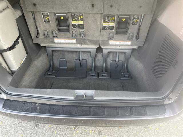 2018 Toyota Sienna XLE 8-Pass 3.5L 4dr