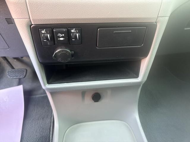 2018 Toyota Sienna XLE 8-Pass 3.5L 4dr