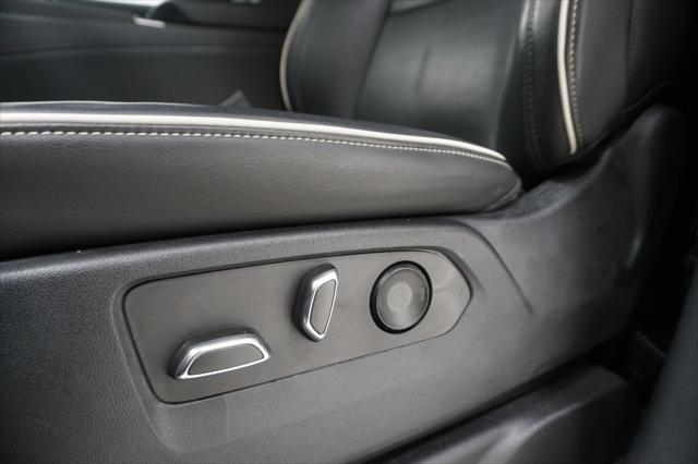 2023 Cadillac Escalade 2WD Premium Luxury