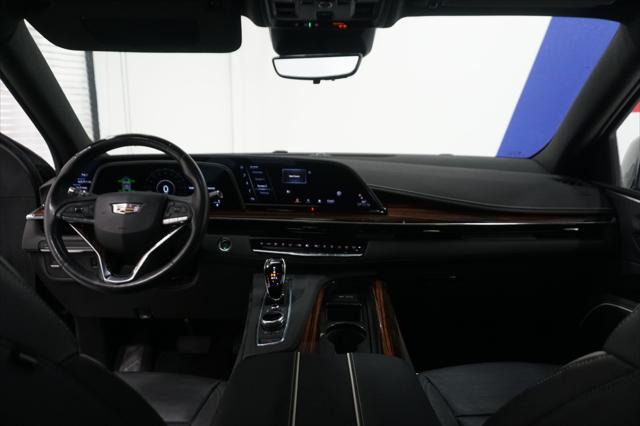2023 Cadillac Escalade 2WD Premium Luxury