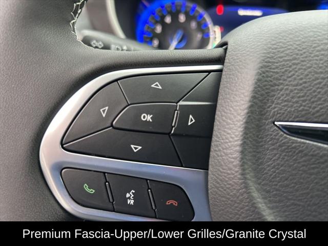 2026 Chrysler Pacifica Select AWD