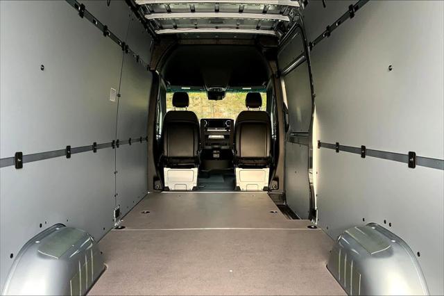 2026 Mercedes-Benz Sprinter 2500 High Roof 4-Cyl Diesel HO