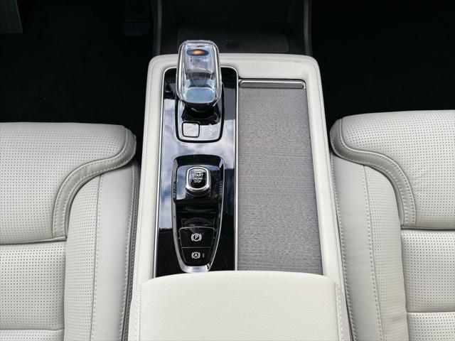 2026 Volvo XC90 B6 Ultra 7-Seater