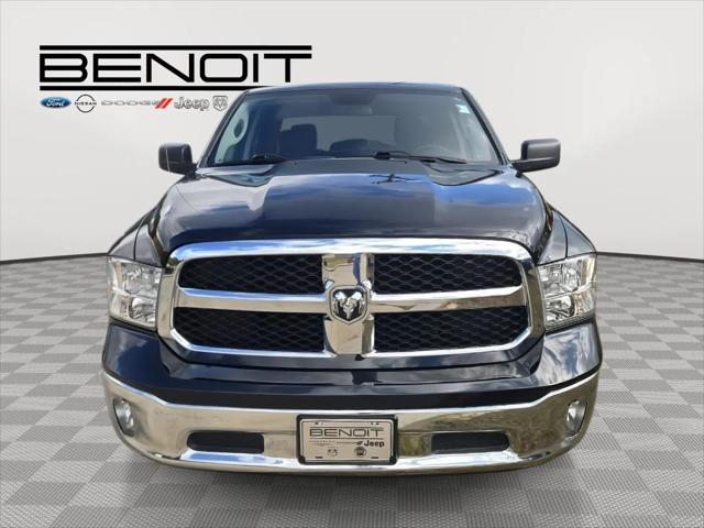 2024 RAM 1500 Classic Tradesman Crew Cab 4x4 57 Box 2024 RAM 1500 Classic Tradesman Crew Cab 4x4 57 Box