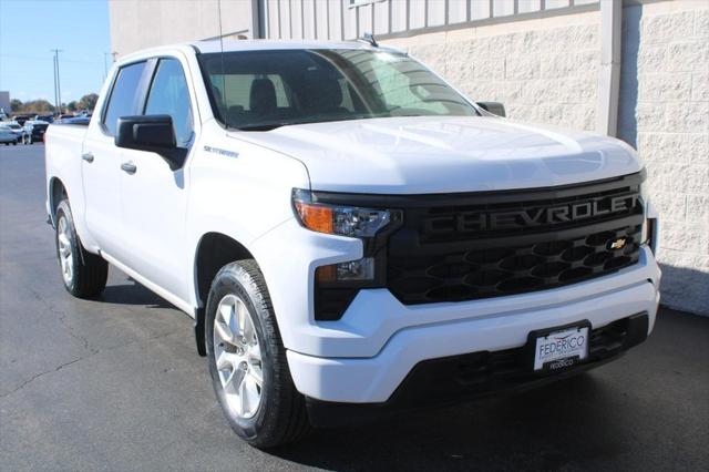 2023 Chevrolet Silverado 1500 2WD Crew Cab Short Bed Custom