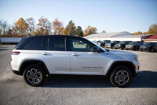 2022 Jeep Grand Cherokee 4xe Trailhawk