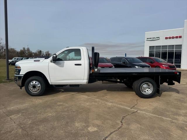 2025 RAM Ram 3500 Chassis Cab RAM 3500 TRADESMAN CHASSIS REGULAR CAB 4X2 84 CA