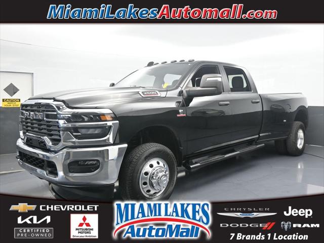 2025 RAM 3500 Tradesman Crew Cab 4x4 8 Box 2025 RAM 3500 Tradesman Crew Cab 4x4 8 Box