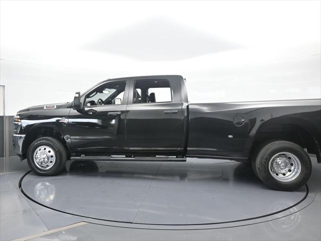 2025 RAM 3500 Tradesman Crew Cab 4x4 8 Box 2025 RAM 3500 Tradesman Crew Cab 4x4 8 Box