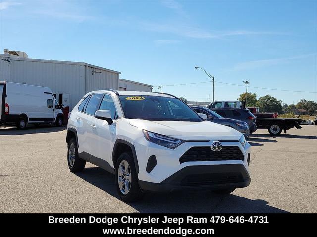 2024 Toyota RAV4 XLE 2024 Toyota RAV4 XLE