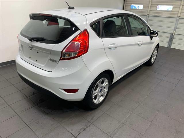 2014 Ford Fiesta SE 2014 Ford Fiesta SE