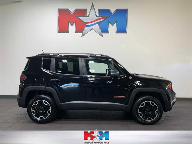 2017 Jeep Renegade Trailhawk 4x4 2017 Jeep Renegade Trailhawk 4x4