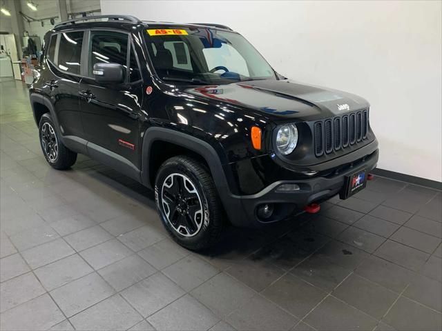 2017 Jeep Renegade Trailhawk 4x4 2017 Jeep Renegade Trailhawk 4x4