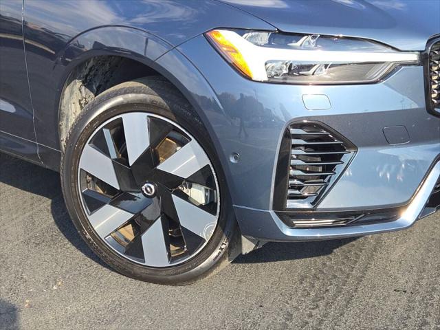 2024 Volvo XC60 Recharge Plug-In Hybrid T8 Ultimate Dark Theme 2024 Volvo XC60 Recharge Plug-In Hybrid T8 Ultimate Dark Theme