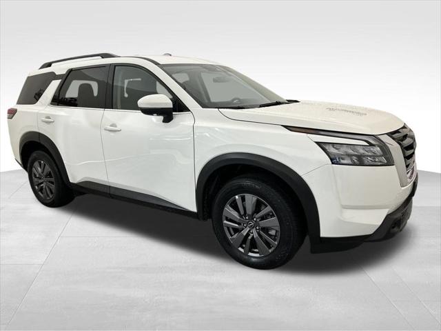 2025 Nissan Pathfinder SV 4WD