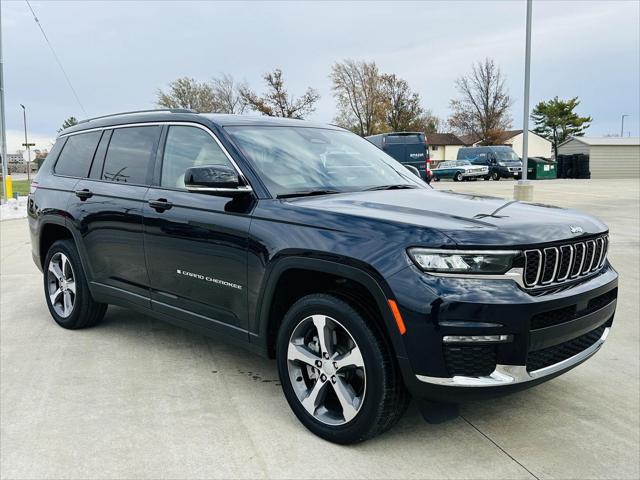 2023 Jeep Grand Cherokee L Limited 4x4 2023 Jeep Grand Cherokee L Limited 4x4