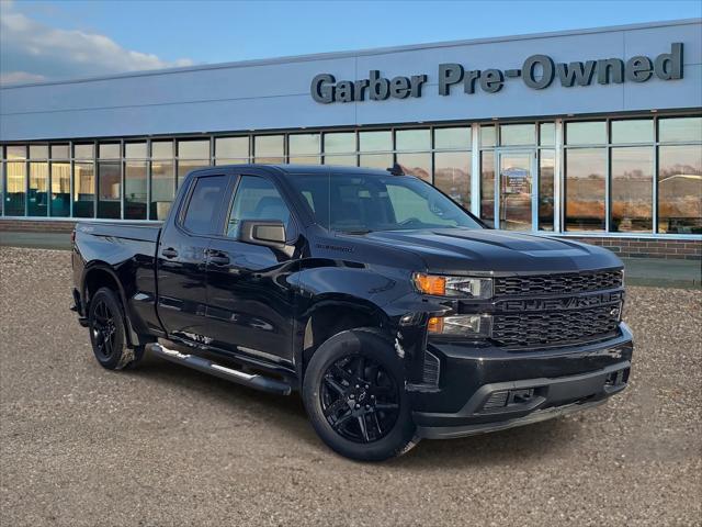 2020 Chevrolet Silverado 1500 4WD Double Cab Standard Bed Custom