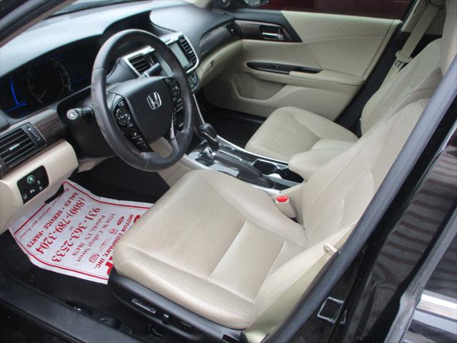 2017 Honda Accord Hybrid Touring