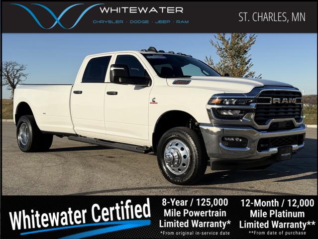 2025 RAM 3500 Tradesman Crew Cab 4x4 8 Box