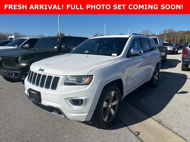 2016 Jeep Grand Cherokee Overland 2016 Jeep Grand Cherokee Overland