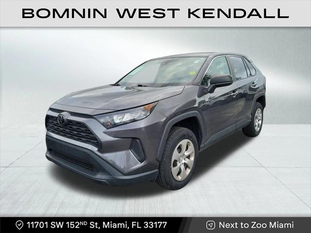 2022 Toyota RAV4 LE 2022 Toyota RAV4 LE