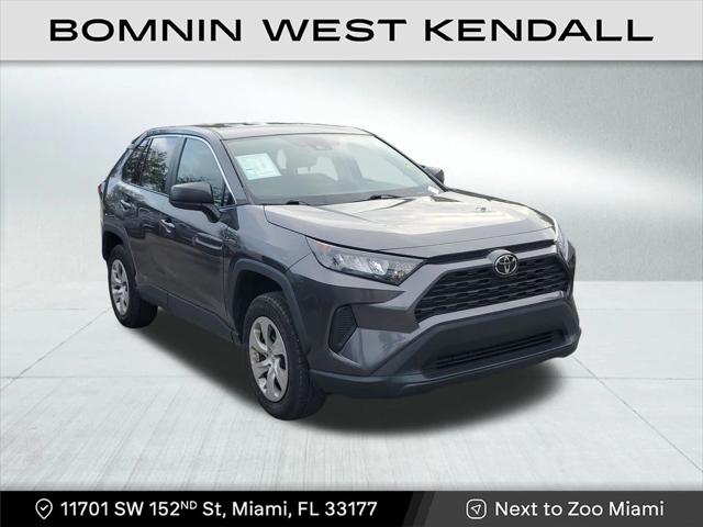 2022 Toyota RAV4 LE 2022 Toyota RAV4 LE