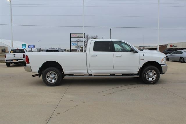 2018 RAM 2500 SLT Crew Cab 4x4 8 Box 2018 RAM 2500 SLT Crew Cab 4x4 8 Box