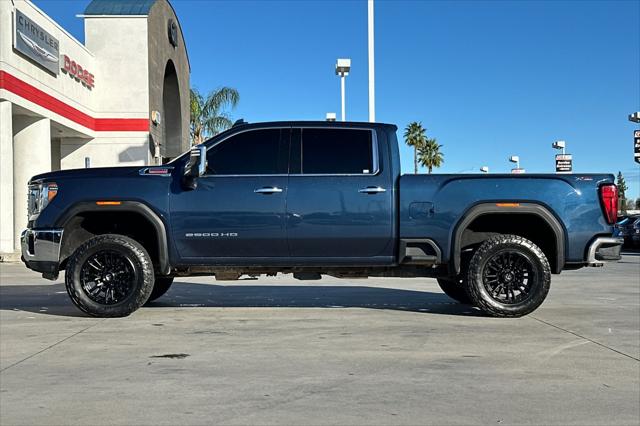 2022 GMC Sierra 2500HD 4WD Crew Cab Standard Bed SLT