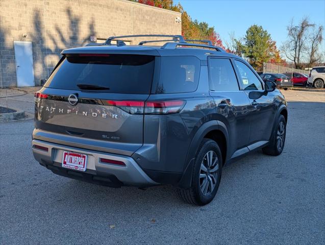 2024 Nissan Pathfinder SL 4WD 2024 Nissan Pathfinder SL 4WD