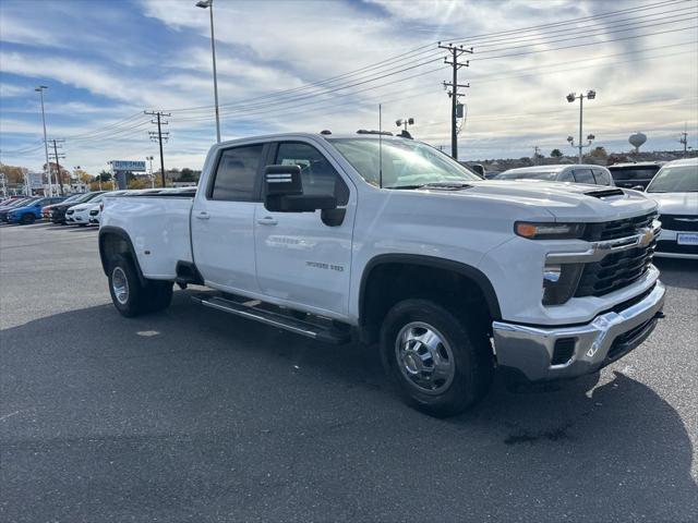 2024 Chevrolet Silverado 3500HD 4WD Crew Cab Long Bed LT 2024 Chevrolet Silverado 3500HD 4WD Crew Cab Long Bed LT