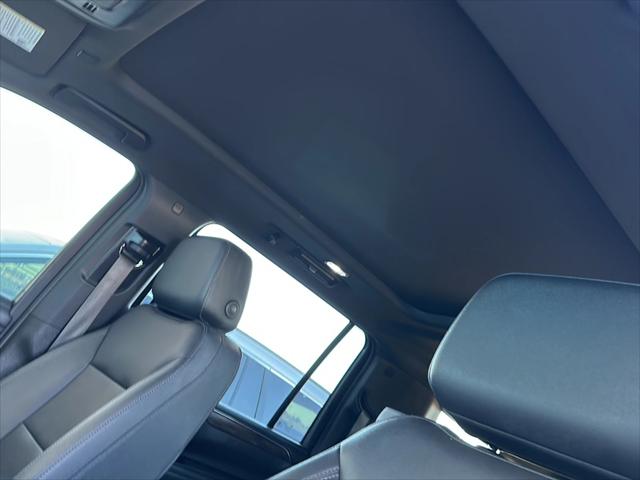 2022 Chevrolet Suburban 4WD Z71