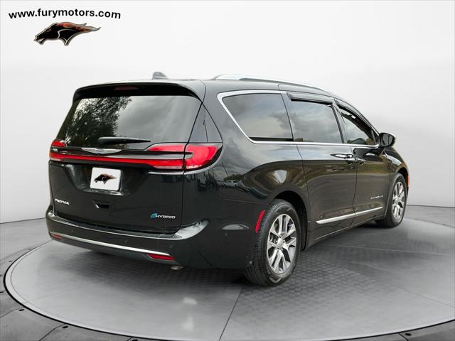 2021 Chrysler Pacifica Hybrid Pinnacle 2021 Chrysler Pacifica Hybrid Pinnacle