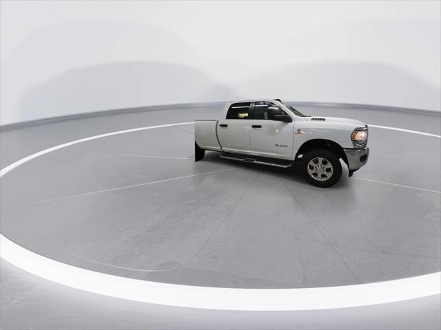 2024 RAM 2500 Big Horn Crew Cab 4x4 8 Box 2024 RAM 2500 Big Horn Crew Cab 4x4 8 Box