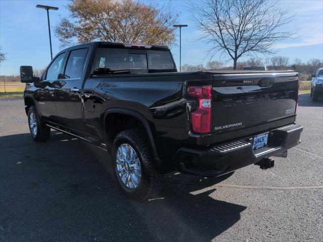 2022 Chevrolet Silverado 2500HD 4WD Crew Cab Standard Bed High Country