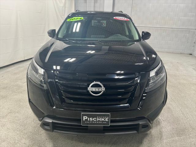 2024 Nissan Pathfinder SV 4WD 2024 Nissan Pathfinder SV 4WD