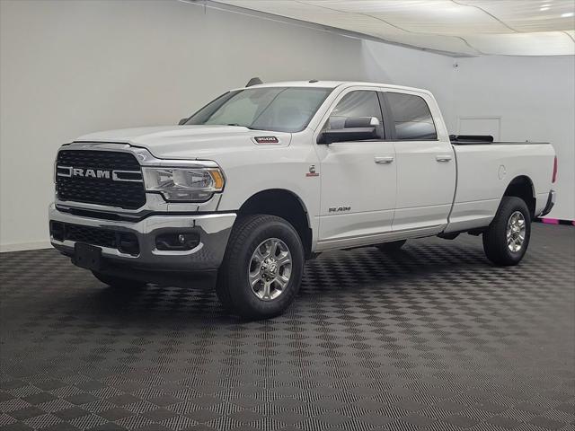 2022 RAM 3500 Big Horn Crew Cab 4x4 8 Box 2022 RAM 3500 Big Horn Crew Cab 4x4 8 Box