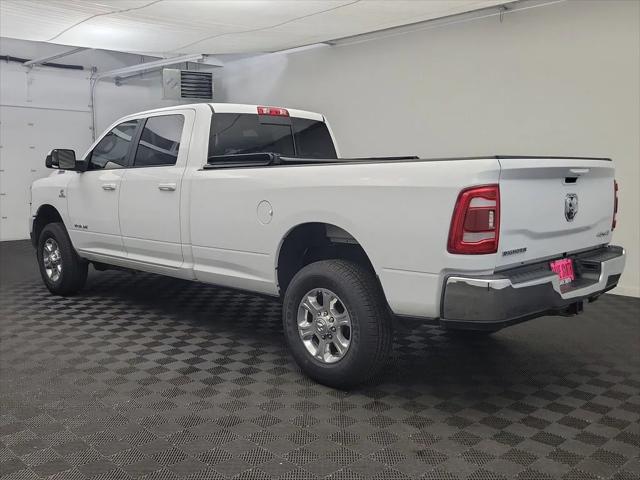 2022 RAM 3500 Big Horn Crew Cab 4x4 8 Box 2022 RAM 3500 Big Horn Crew Cab 4x4 8 Box