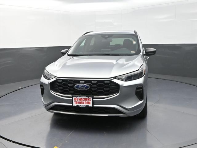 2024 Ford Escape ST-Line 2024 Ford Escape ST-Line