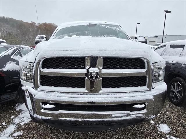 2016 RAM 2500 Tradesman 2016 RAM 2500 Tradesman
