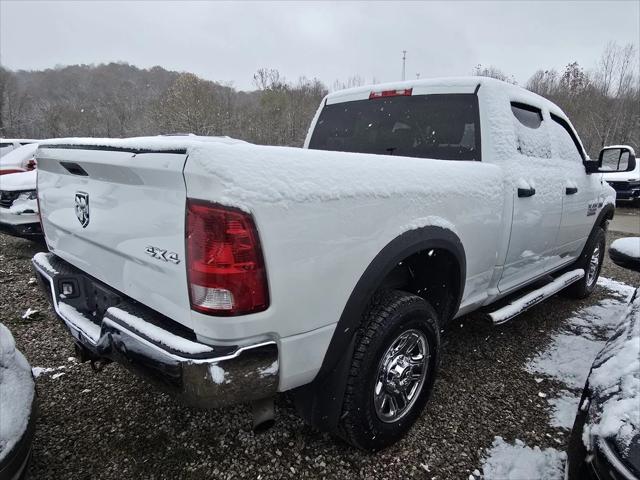 2016 RAM 2500 Tradesman 2016 RAM 2500 Tradesman