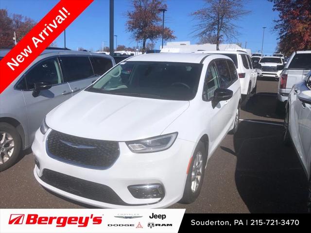 2024 Chrysler Pacifica Touring L 2024 Chrysler Pacifica Touring L