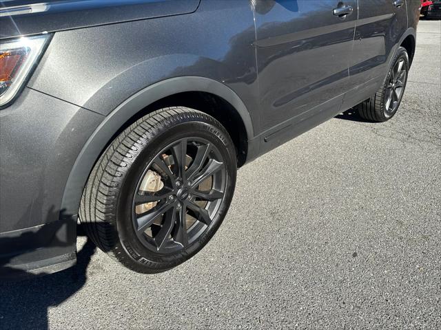 2019 Ford Explorer XLT 2019 Ford Explorer XLT