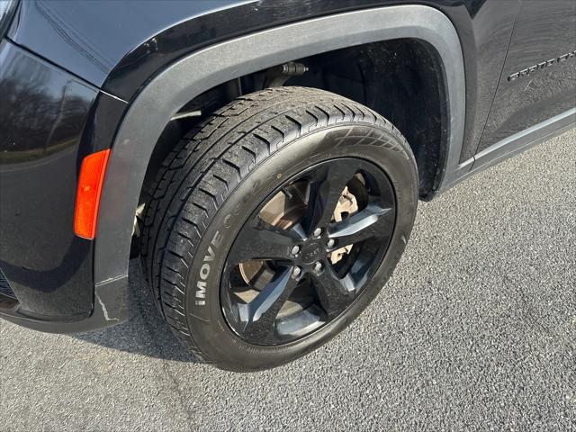 2023 Jeep Grand Cherokee L Altitude 4x4