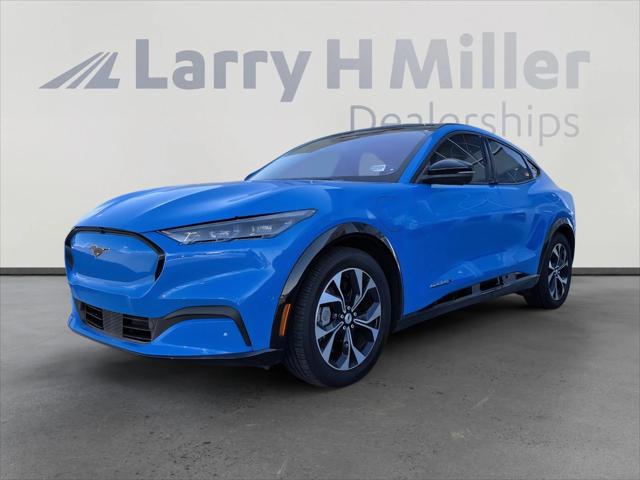 2022 Ford Mustang Mach-E Premium 2022 Ford Mustang Mach-E Premium