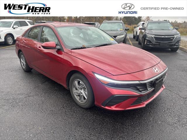 2024 Hyundai Elantra SE